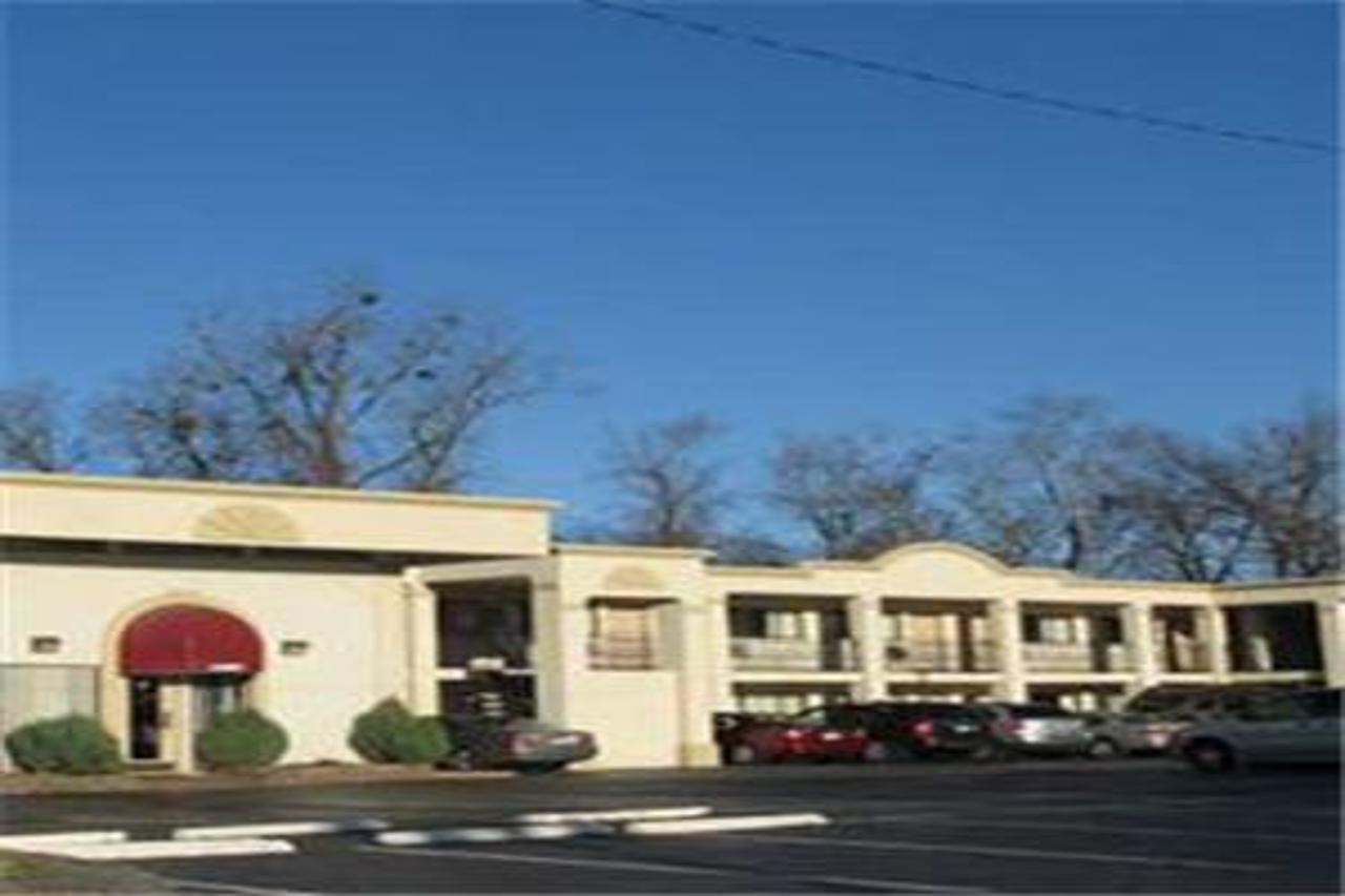 American Eagle Inn Fayetteville Εξωτερικό φωτογραφία