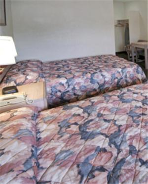 American Eagle Inn Fayetteville Δωμάτιο φωτογραφία